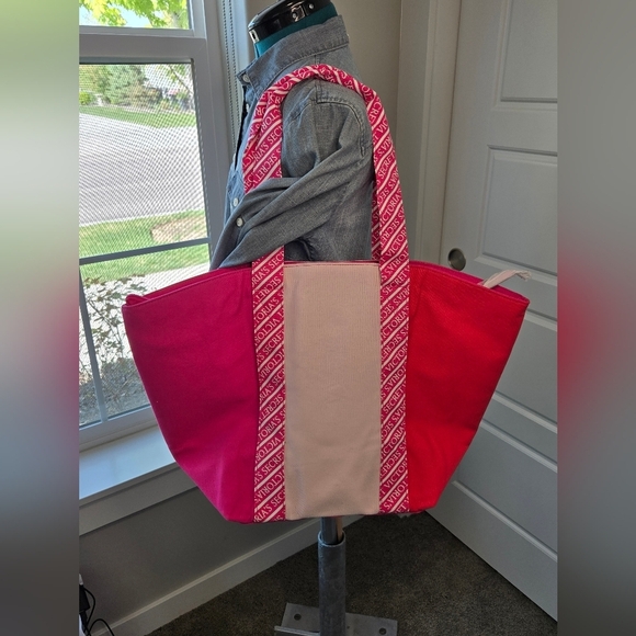 NWT VICTORIA'S SECRET TOTE BAG PINK COLORBLOCK RED HEART PACKABLE SET OF 2 LARGE - Picture 2 of 16